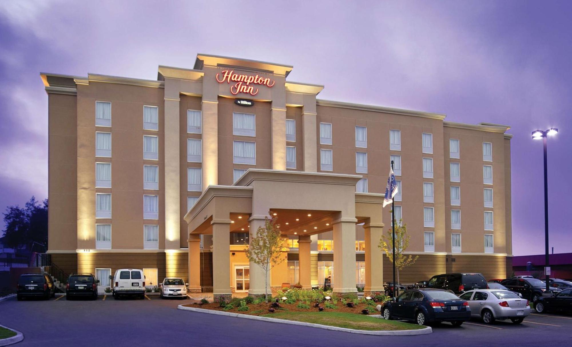Hampton Inn By Hilton North Olmsted Cleveland Airport Экстерьер фото